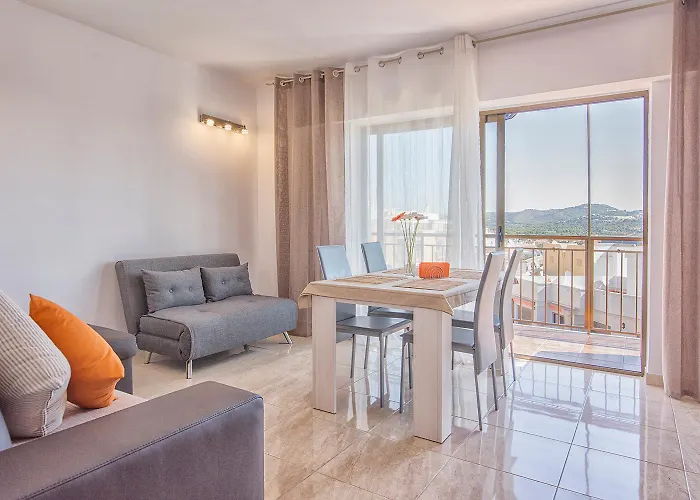 Corbeta Apartment